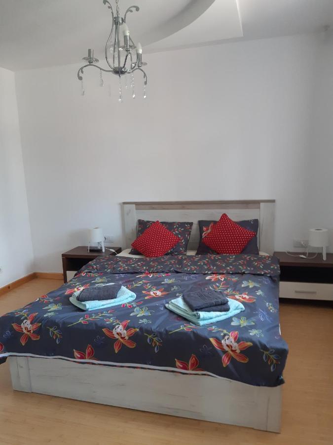 Anuta Hotel Breaza  Bagian luar foto