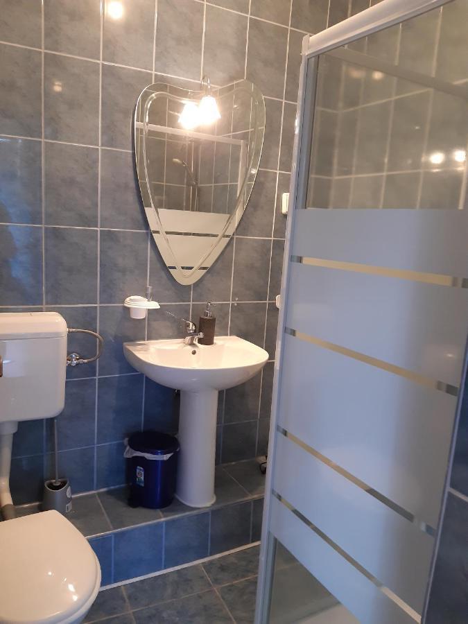 Anuta Hotel Breaza  Bagian luar foto