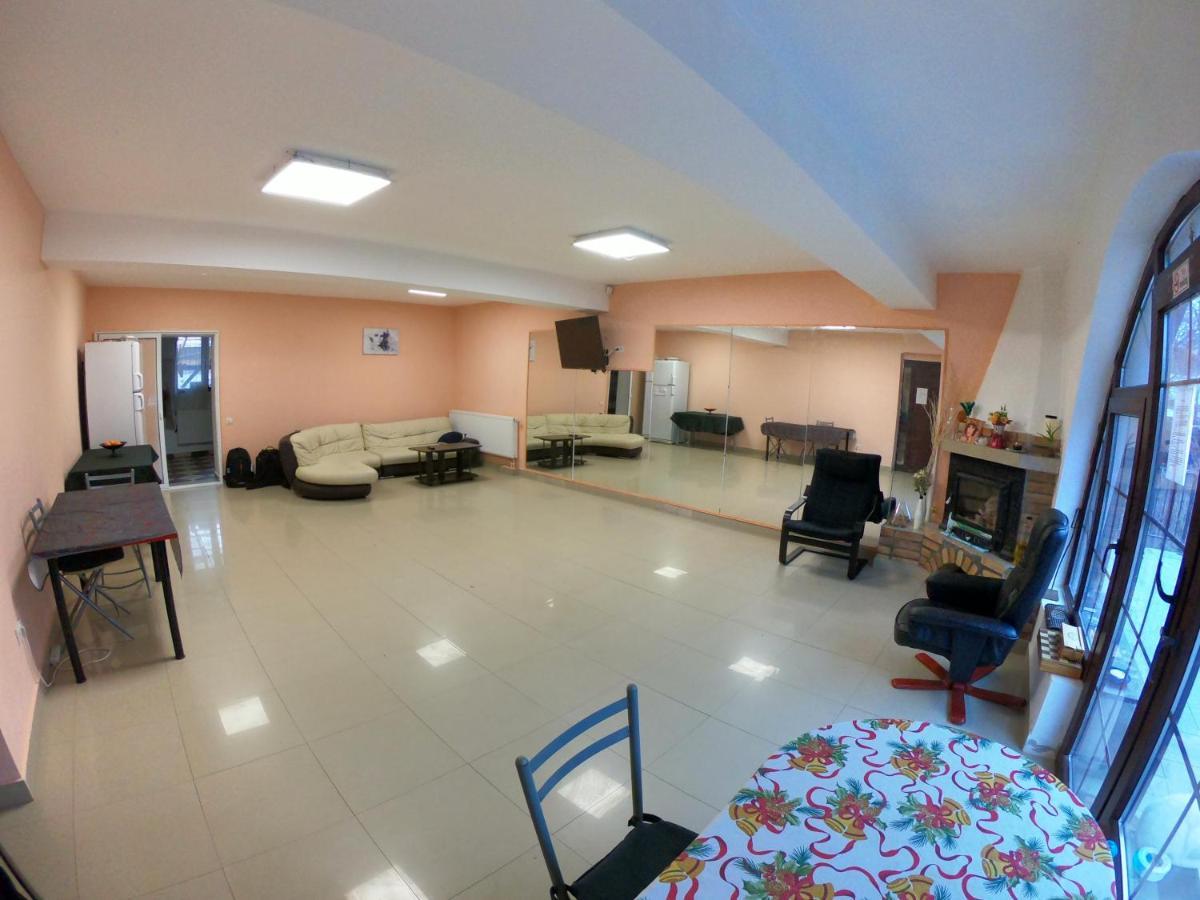 Anuta Hotel Breaza  Bagian luar foto
