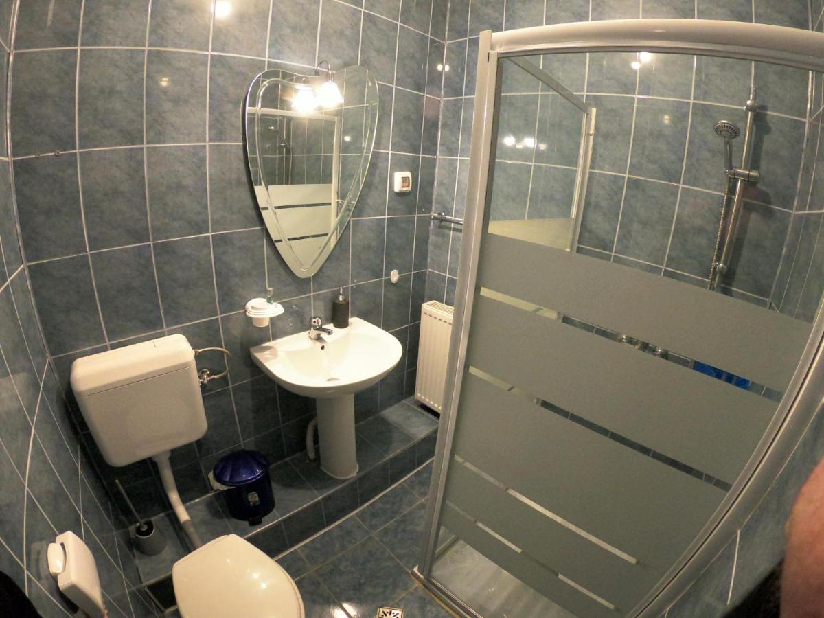Anuta Hotel Breaza  Bagian luar foto